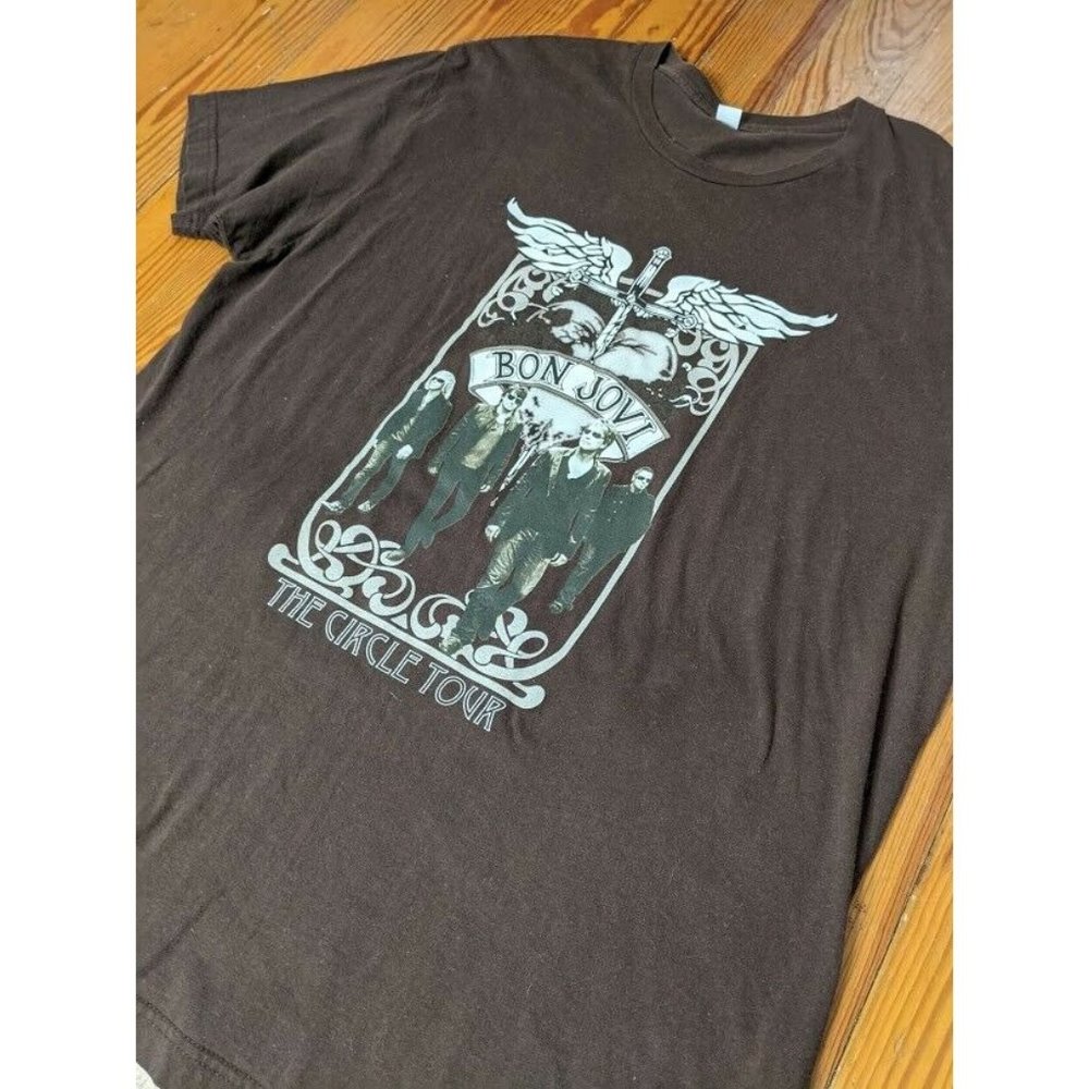Bon Jovi Short Sleeve Crew Neck Cotton Shirt The Circle Tour Brown XL
